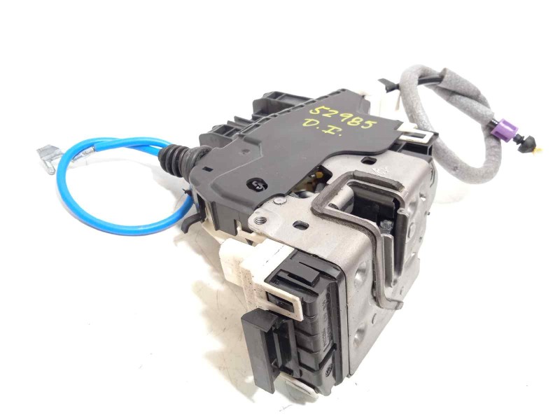 CERRADURA PUERTA DELANTERA IZQUIERDA A1667200135 