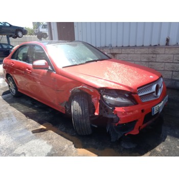 mercedes-benz clase c (w204) del año 2007