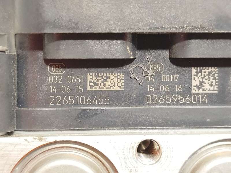 Recambio de abs para toyota auris 2.0 d-4d cat referencia OEM IAM 4454002391 0265956014 269637 - Blanco 6