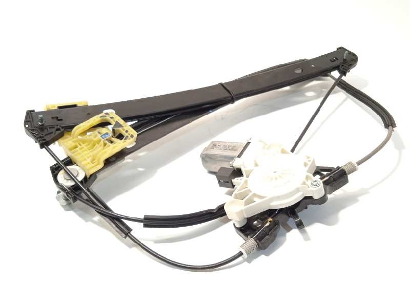 ELEVALUNAS DELANTERO DERECHO 4N0837462 4K0959801