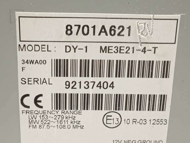 Recambio de sistema audio / radio cd para mitsubishi space star (a00) 1.2 referencia OEM IAM 8701A621 8701A621XB - Blanco 8