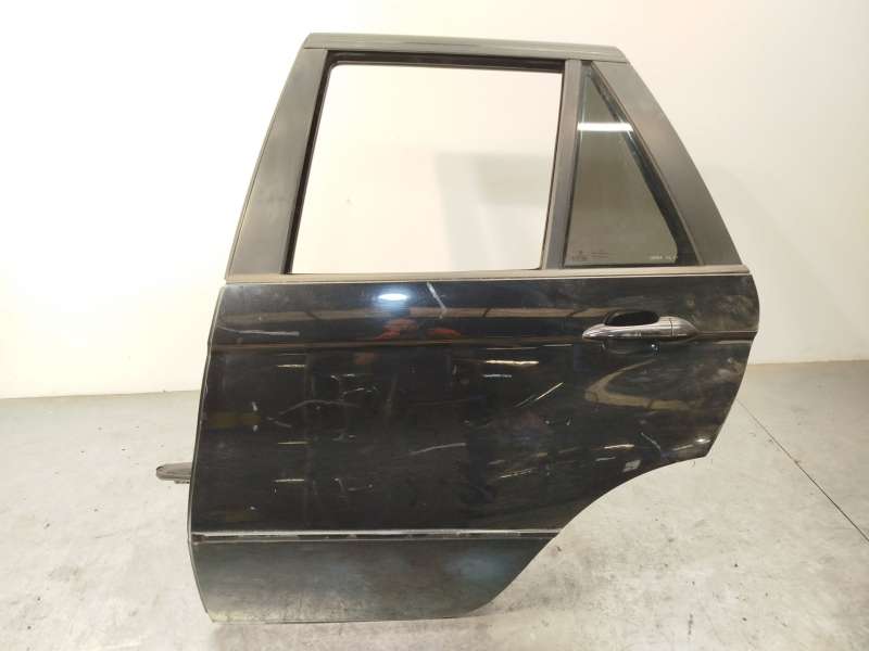 PUERTA TRASERA IZQUIERDA 41528256827 