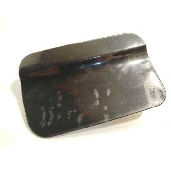 TAPA EXTERIOR COMBUSTIBLE 51177001027 