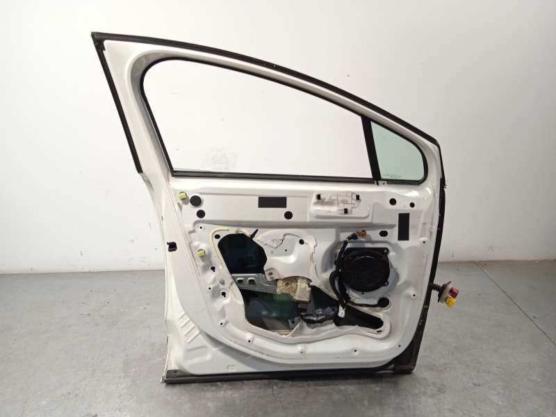 Recambio de puerta delantera izquierda para peugeot 5008 1.6 hdi fap referencia OEM IAM 9002AR - Blanco 5