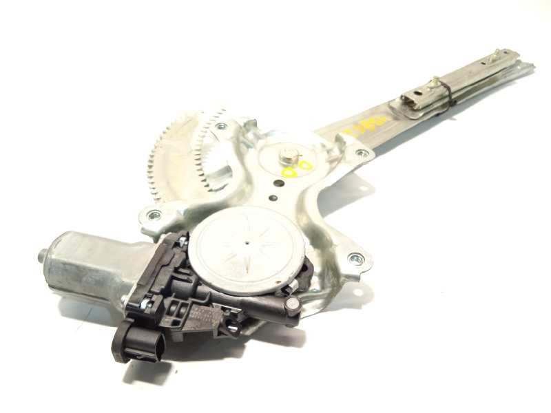 ELEVALUNAS DELANTERO DERECHO 5713A386 