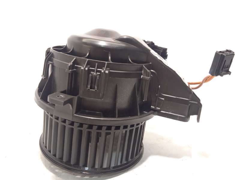 Recambio de motor calefaccion para volkswagen t-cross 1.0 tsi referencia OEM IAM 201820021A  2Q1820021A - Blanco 3