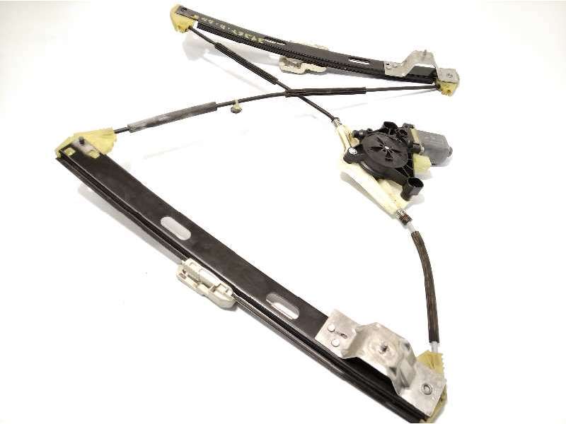 ELEVALUNAS DELANTERO DERECHO 5Q0959802B 0130822716