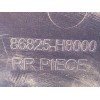 Recambio de paso de rueda trasero izquierdo para kia rio (yb) 1.0 tgdi cat referencia OEM IAM 86825H8000  
