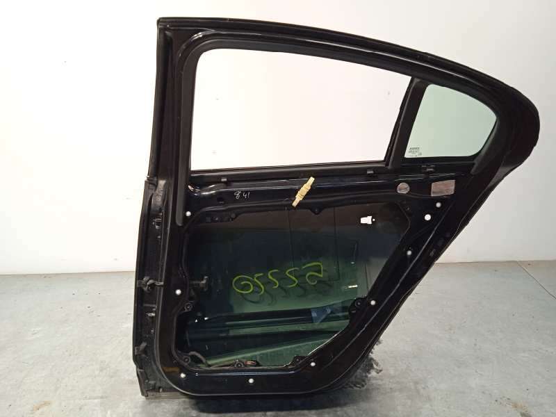 Recambio de puerta trasera derecha para volvo s60 lim. 2.0 diesel cat referencia OEM IAM 32228975 - Negro 4