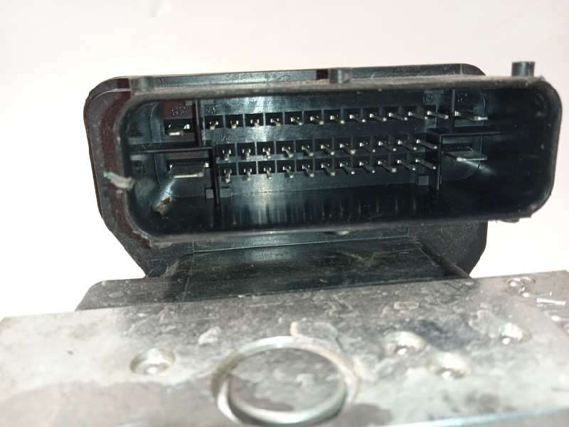 Recambio de abs para hyundai i40 style blue referencia OEM IAM 589203Z570 BE6003I507 BH6013I509 - Blanco 4