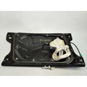 ELEVALUNAS DELANTERO DERECHO 7H2223200CC CUR000141
