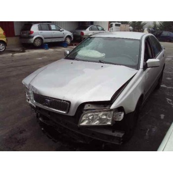 volvo s40 berlina del año 2002