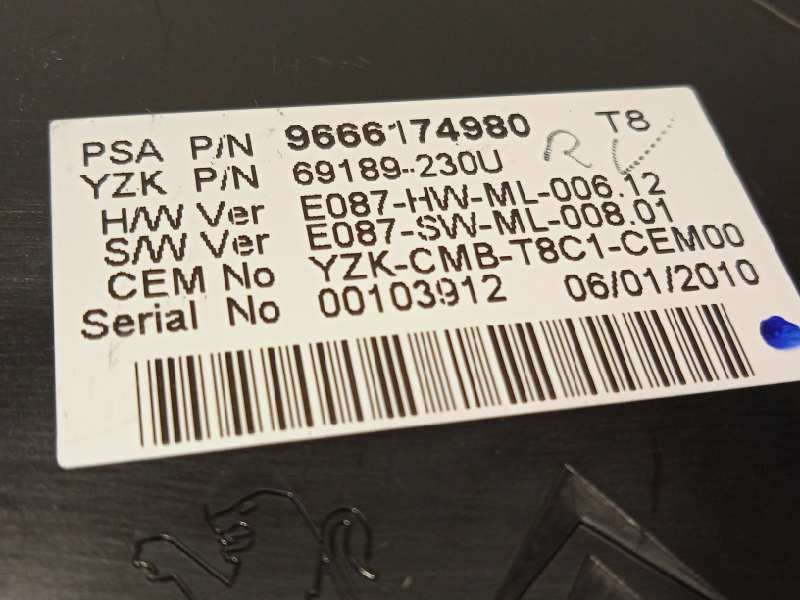Recambio de cuadro instrumentos para peugeot 3008 premium referencia OEM IAM 9666174980 9810462780 6103Y0 - Blanco 7