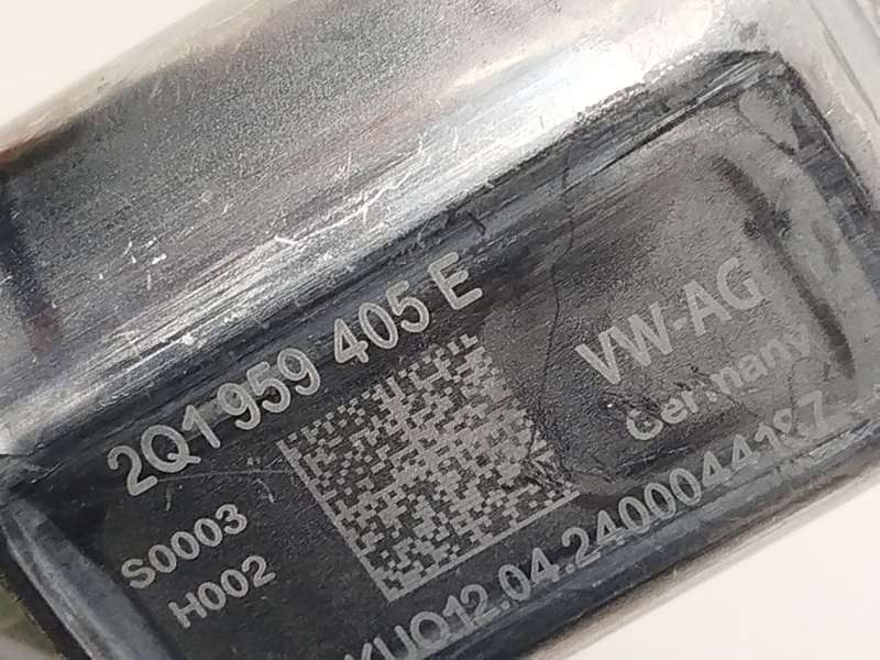 Recambio de elevalunas delantero izquierdo para volkswagen taigo (cs1) 1.0 tsi referencia OEM IAM 2G4837461C 2Q1959405E 4