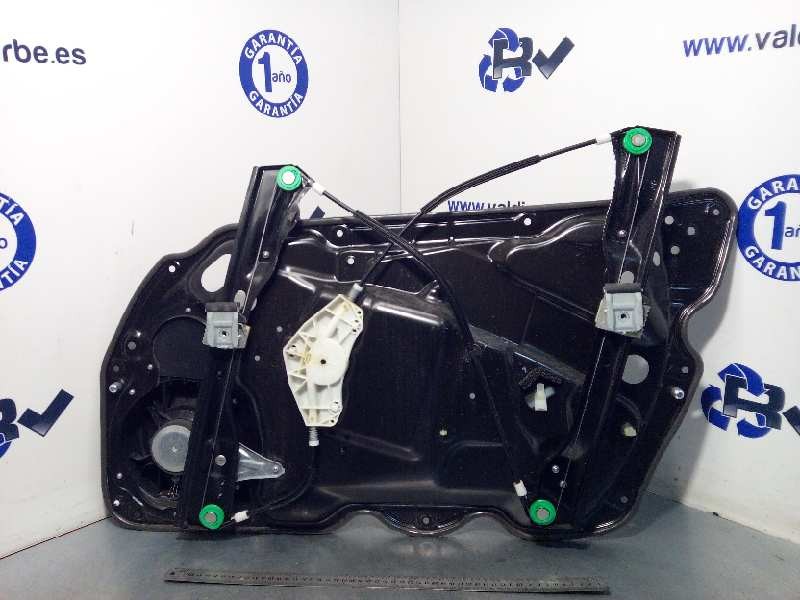 ELEVALUNAS DELANTERO IZQUIERDO 561837461D 561959701A