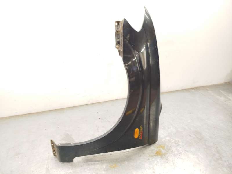 Recambio de aleta delantera izquierda para ssangyong rodius i 2.7 xdi referencia OEM IAM 5181121000 - Gris 2
