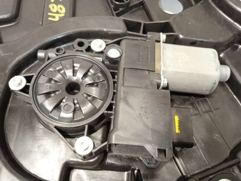 Recambio de elevalunas delantero derecho para hyundai i40 style blue referencia OEM IAM 813203Z020 - Blanco 2