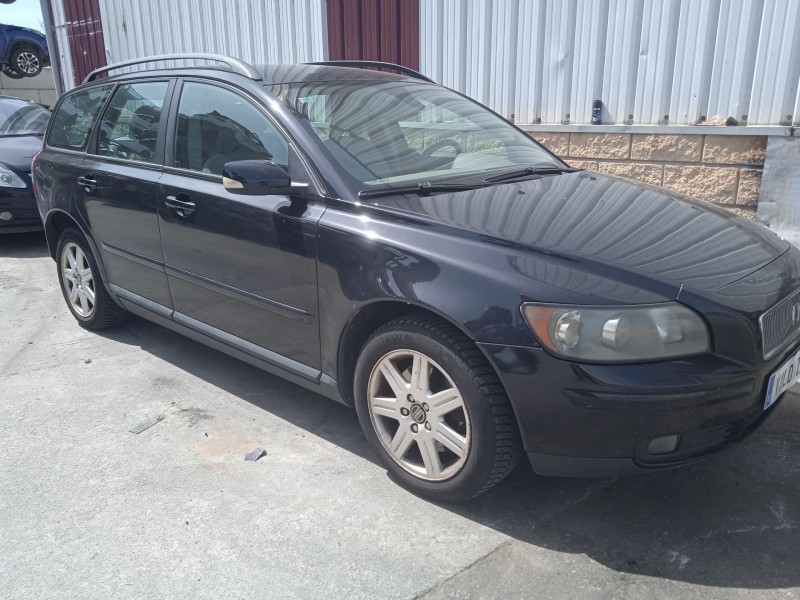 VOLVO V50 (545)