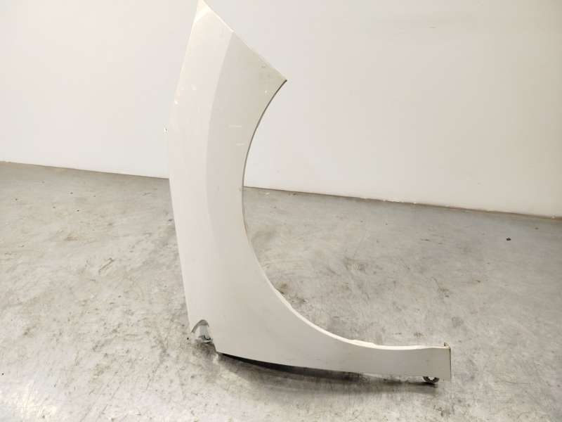 Recambio de aleta delantera derecha para peugeot 308 i (4a_, 4c_) 1.4 16v referencia OEM IAM 7841Y1 - Blanco 3