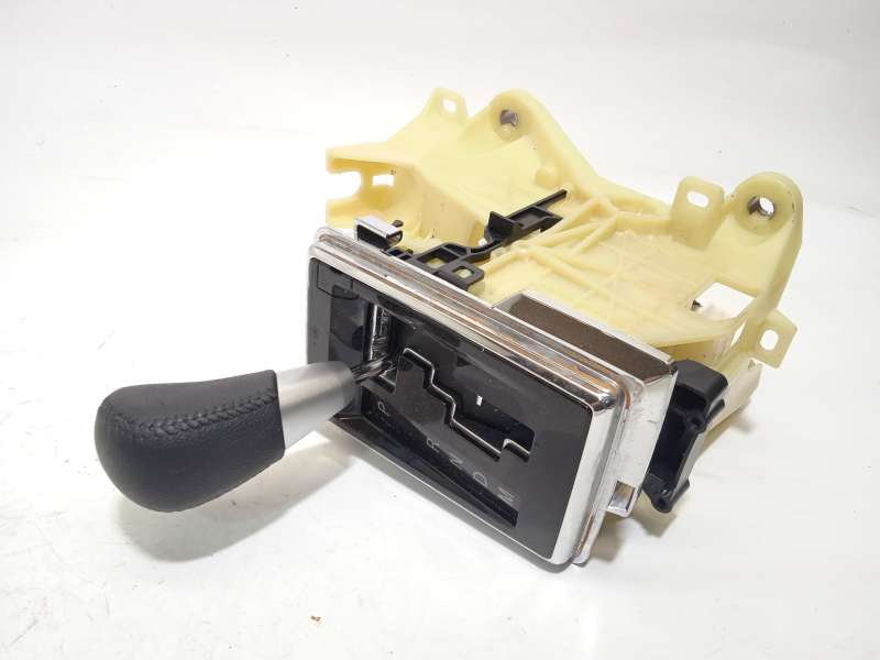 Recambio de palanca cambio para mitsubishi asx 2.0 mivec cat referencia OEM IAM 2400A645 - Blanco 2