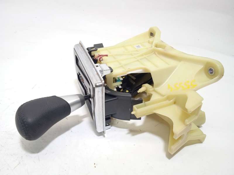 Recambio de palanca cambio para mitsubishi asx 2.0 mivec cat referencia OEM IAM 2400A645 - Blanco 4