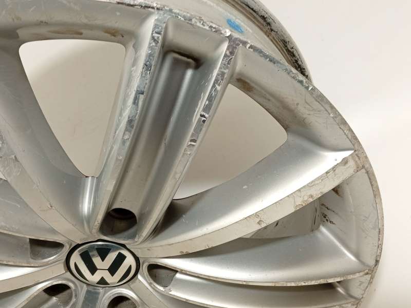 Recambio de llanta para volkswagen tiguan (5n_) 2.0 tdi 4motion referencia OEM IAM 5N0601025D8Z8 5