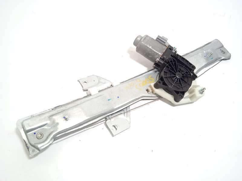 ELEVALUNAS DELANTERO DERECHO E3B5A23200DE 402653E