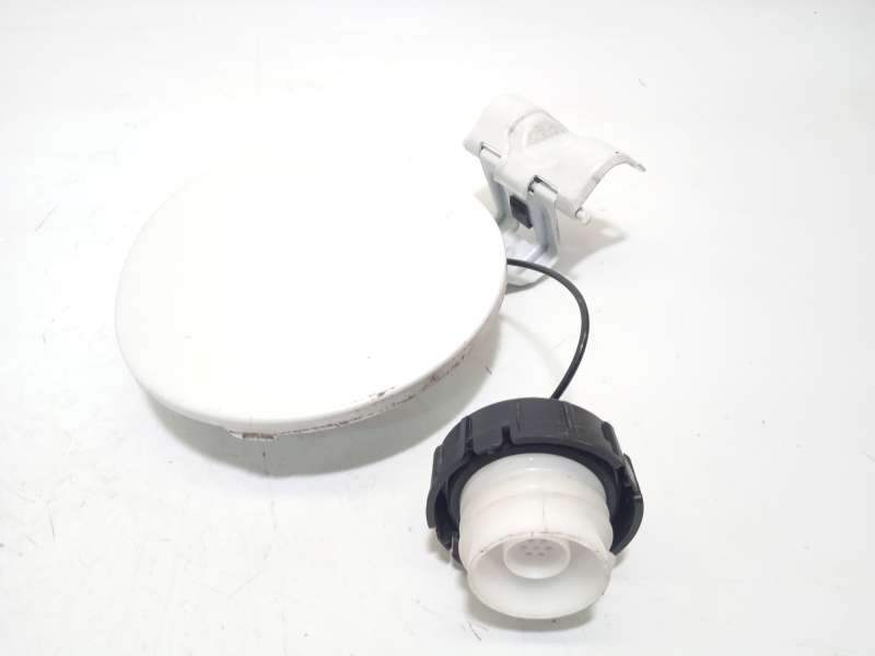 TAPA EXTERIOR COMBUSTIBLE 5940A143 