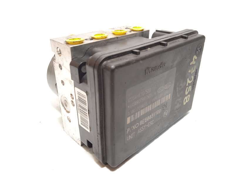 Recambio de abs para kia stonic (ybcuv) drive referencia OEM IAM 58920H8260 BE6003V109 BH6013V105 3