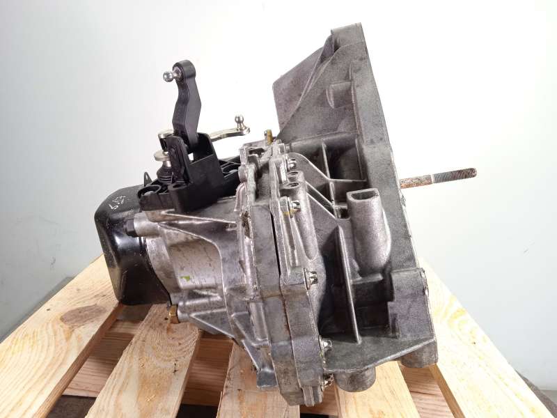 Recambio de caja cambios para renault clio iv (bh_) 1.5 dci 90 referencia OEM IAM JR5379 320100118R 4