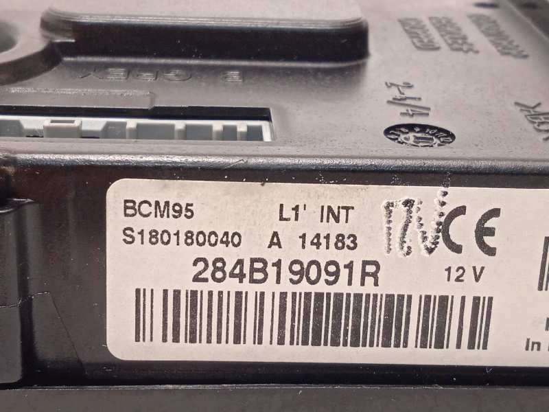 Recambio de caja reles / fusibles para renault scenic iii expression referencia OEM IAM 284B19091R  S180180040 4