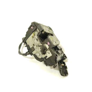 CERRADURA PUERTA TRASERA DERECHA 825020001R 