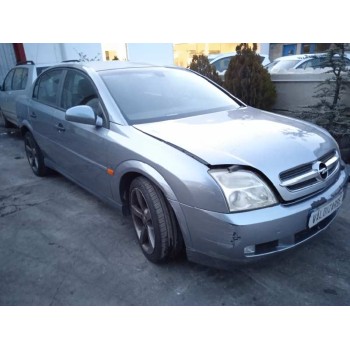 opel vectra c berlina del año 2003