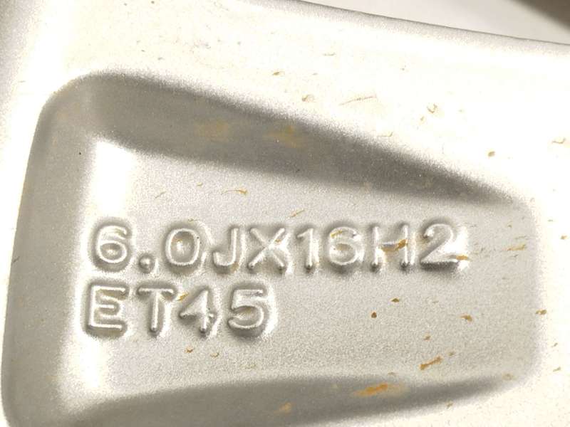 Recambio de llanta para seat arona (kj7, kjp) 1.0 tsi referencia OEM IAM 6F96010258Z8 - Blanco 6