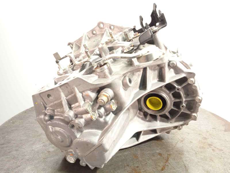 Recambio de caja cambios para toyota yaris 1.5 16v cat referencia OEM IAM 303000D510 - Blanco 3
