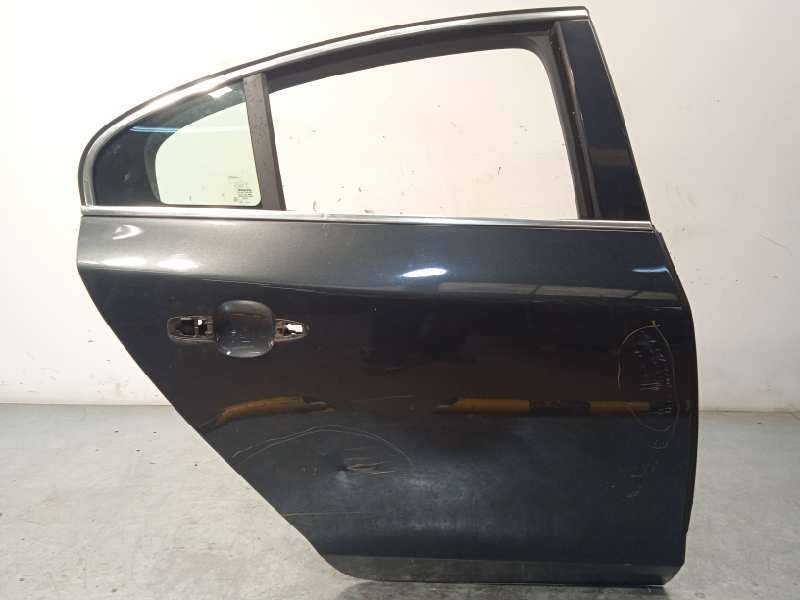 PUERTA TRASERA DERECHA 32228975 