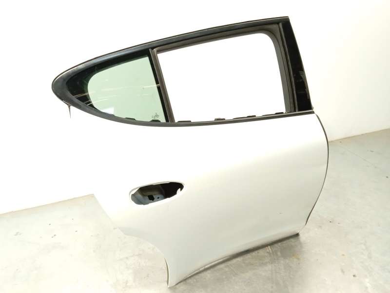 Recambio de puerta trasera derecha para porsche panamera (970) 3.0 d referencia OEM IAM 97053622201 97053622204 - Blanco 2