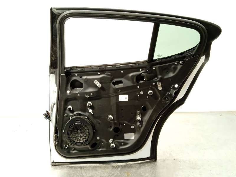 Recambio de puerta trasera derecha para porsche panamera (970) 3.0 d referencia OEM IAM 97053622201 97053622204 - Blanco 4