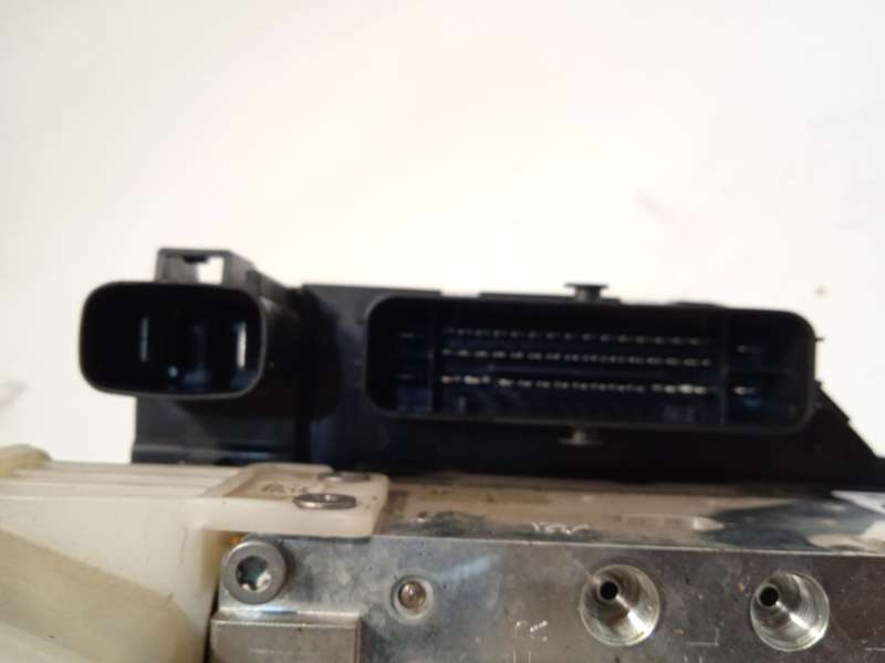 Recambio de abs para mazda 3 hatchback (bp) skyactiv-x m hybrid (bp2h) referencia OEM IAM BDMC439A0A 06210988483 06211201094 6