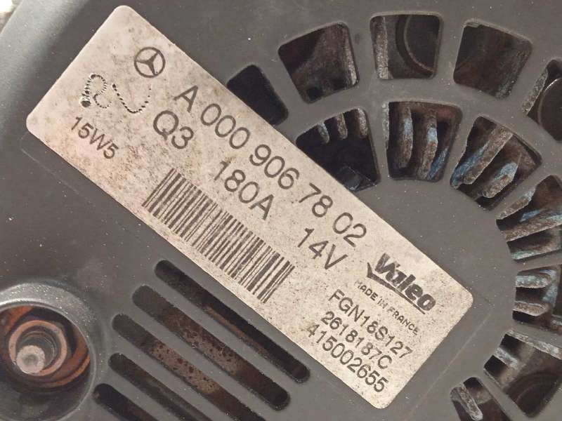 Recambio de alternador para mercedes-benz clase c (w205) lim. c 220 cdi bluetec (205.004) referencia OEM IAM A0009067802 2618187 - Blanco 4