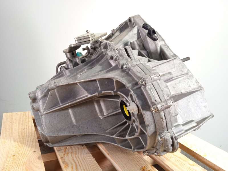 Recambio de caja cambios para renault clio iv (bh_) 1.5 dci 110 referencia OEM IAM TL4095 320101485R 4