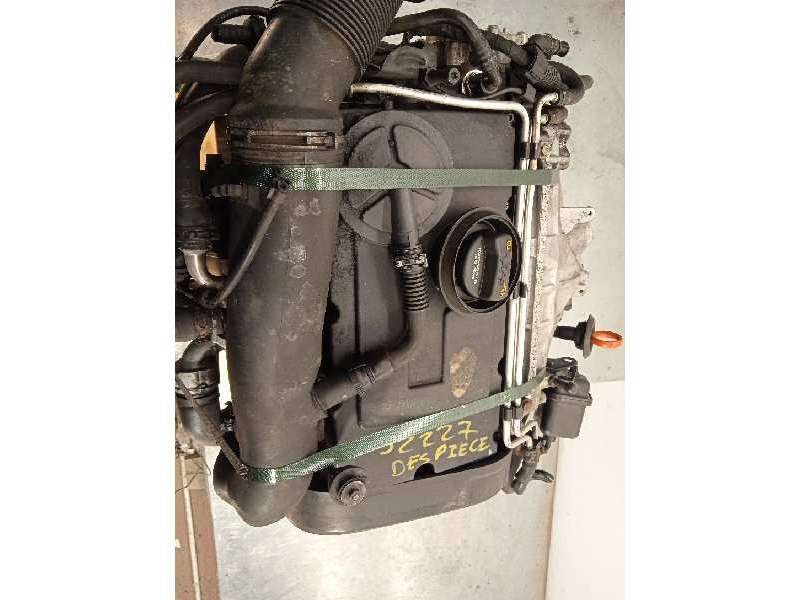 Recambio de despiece motor para volkswagen passat variant (3c5) 2.0 tdi referencia OEM IAM BKP - Blanco 3