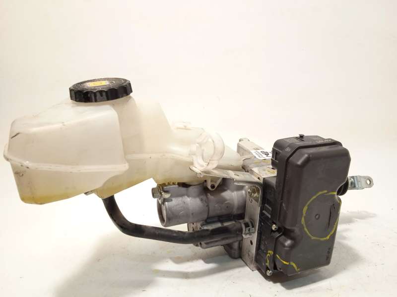 Recambio de abs para toyota c-hr hybrid advance referencia OEM IAM 4721010380 4727047040 2