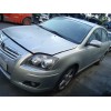toyota avensis berlina (t25) del año 2006