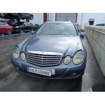 mercedes-benz clase e (w211) berlina del año 2007