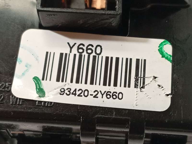 Recambio de mando limpia para hyundai ix35 (lm, el, elh) 1.7 crdi referencia OEM IAM 934202Y660 - Blanco 3