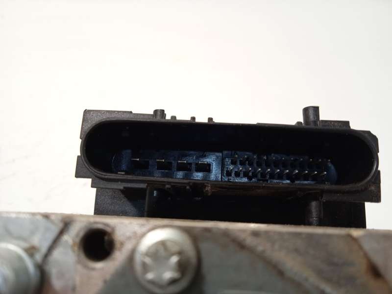 Recambio de abs para dacia sandero ambiance referencia OEM IAM 476604621R 0265801018 0265232718 4