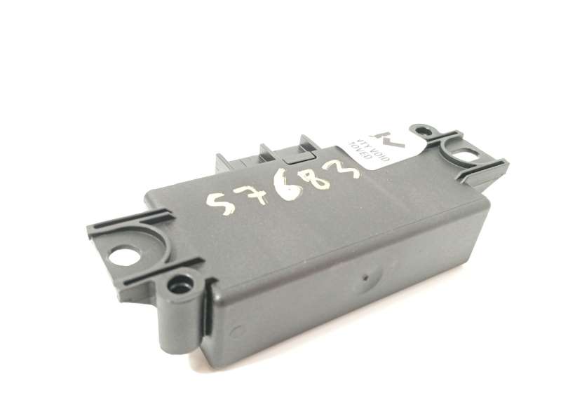 Recambio de modulo electronico para dacia sandero iii 1.0 tce 90 eco-g referencia OEM IAM 284L07964R - Negro 2