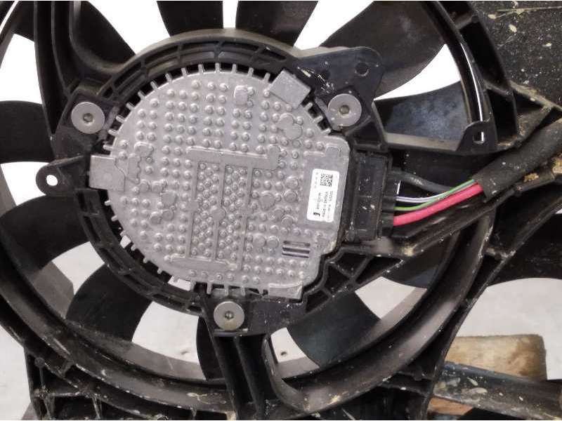 Recambio de electroventilador para land rover range rover sport referencia OEM IAM HPLA8C607DB LR082549 - Blanco 2