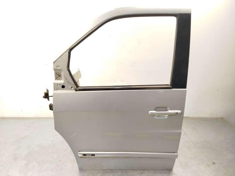 PUERTA DELANTERA IZQUIERDA A6387201005 